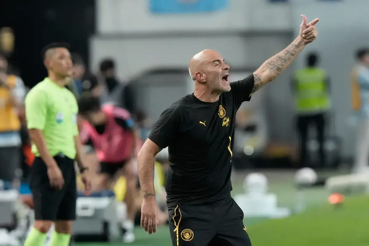 Enzo Maresca reacts